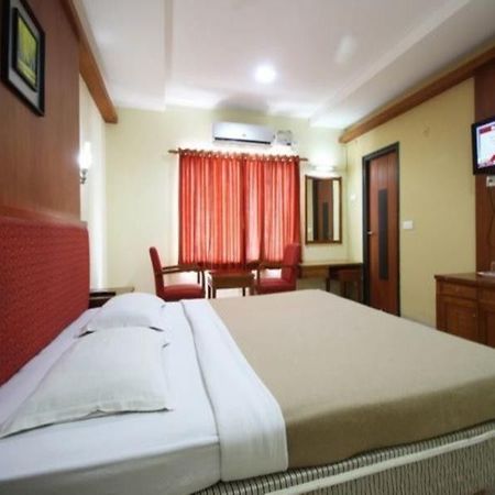 Отель Pl A Residency Trichy Tiruchirappalli Экстерьер фото