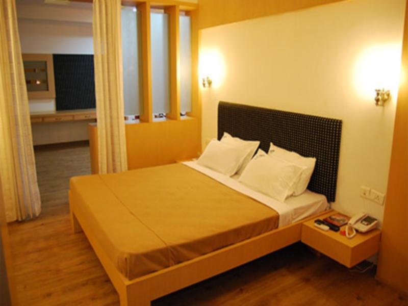 Отель Pl A Residency Trichy Tiruchirappalli Экстерьер фото